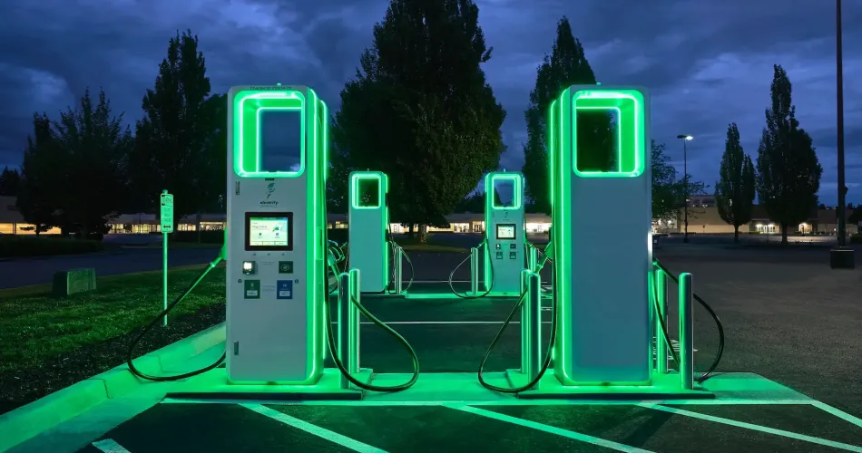 康普利汽車充電樁加盟：開啟財富新篇章