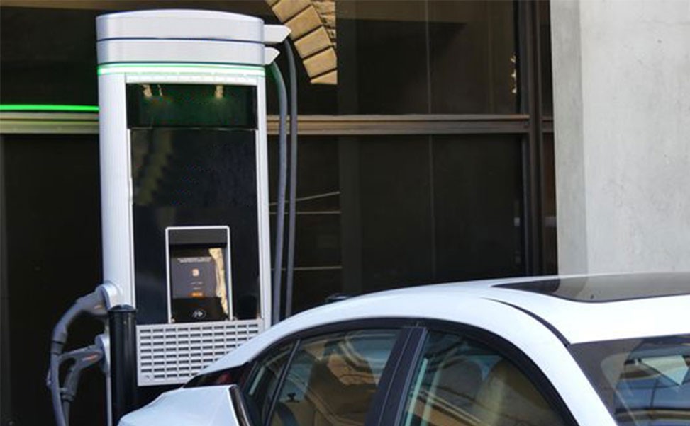 電動(dòng)汽車充電樁便捷安裝與維護(hù)技巧全分享